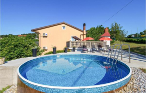 Amazing Apartment In Viskovo With Wifi